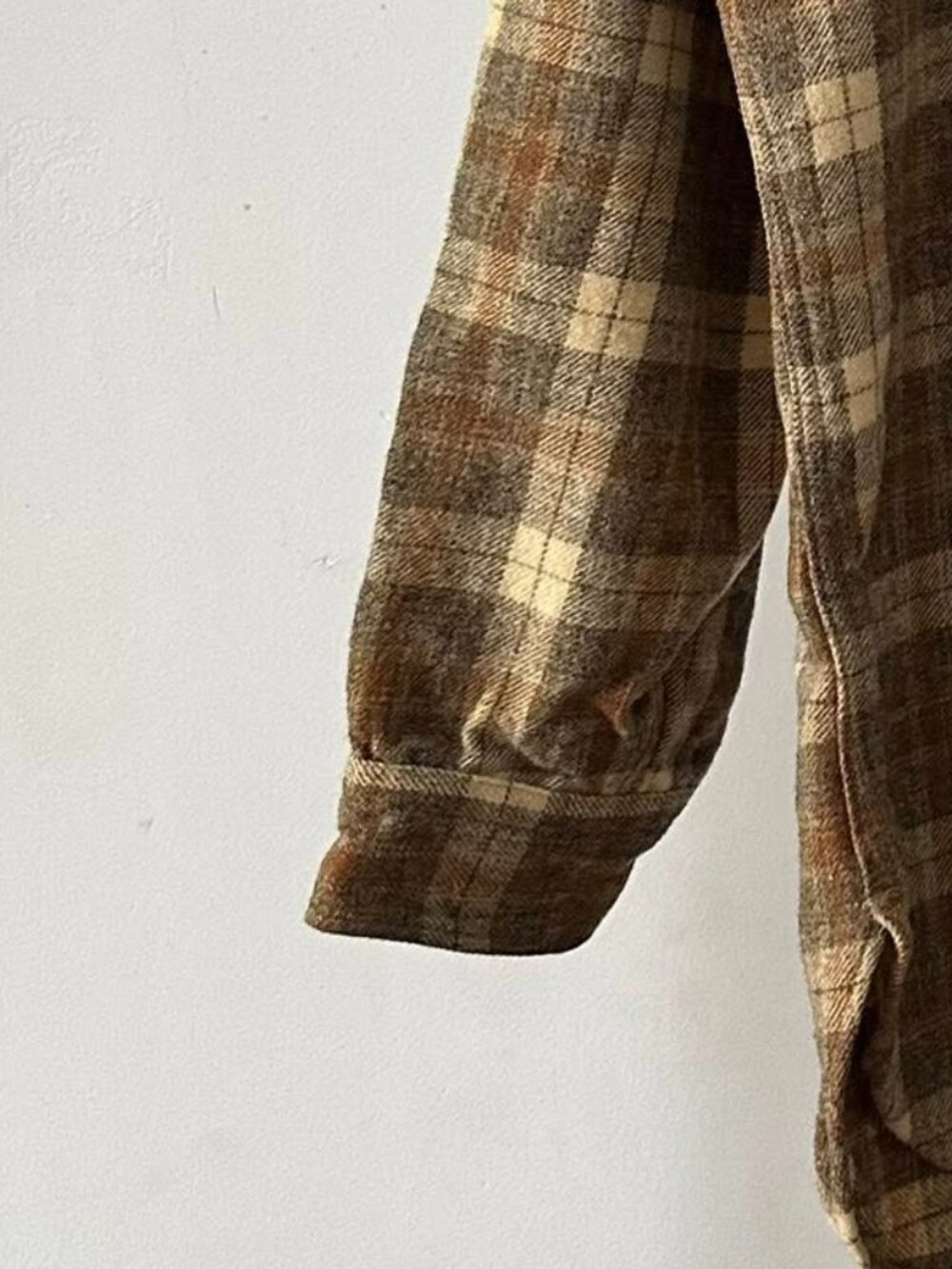 Pendleton Vintage Plaid Wool Flannel Shirt - Picture 4 of 5